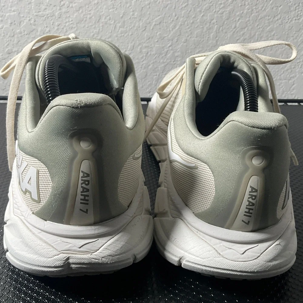Hoka One One ready wear